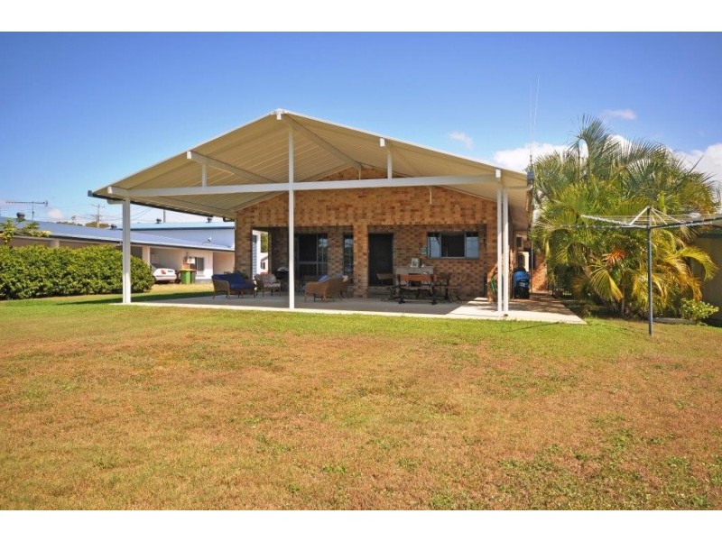 11 Patterson Parade, Lucinda QLD 4850