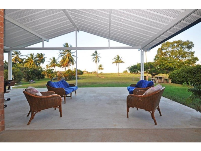 11 Patterson Parade, Lucinda QLD 4850