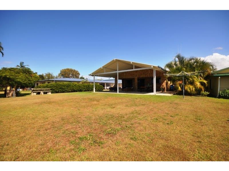 11 Patterson Parade, Lucinda QLD 4850