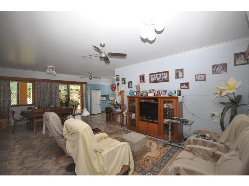 48 Carr Crescent, Lucinda QLD 4850