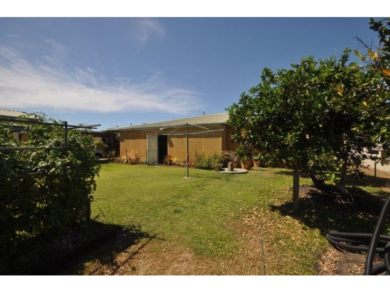 48 Carr Crescent, Lucinda QLD 4850