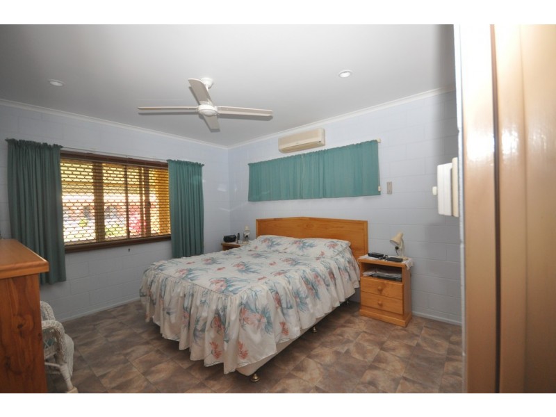 48 Carr Crescent, Lucinda QLD 4850