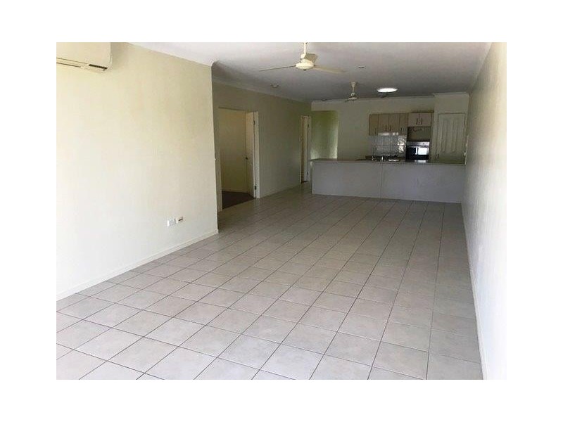 2/2 Liverpool Street, Cardwell QLD 4849