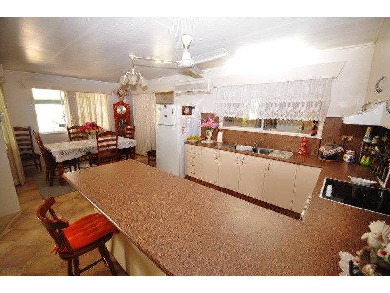 9 Chamberlain Street, Ingham QLD 4850