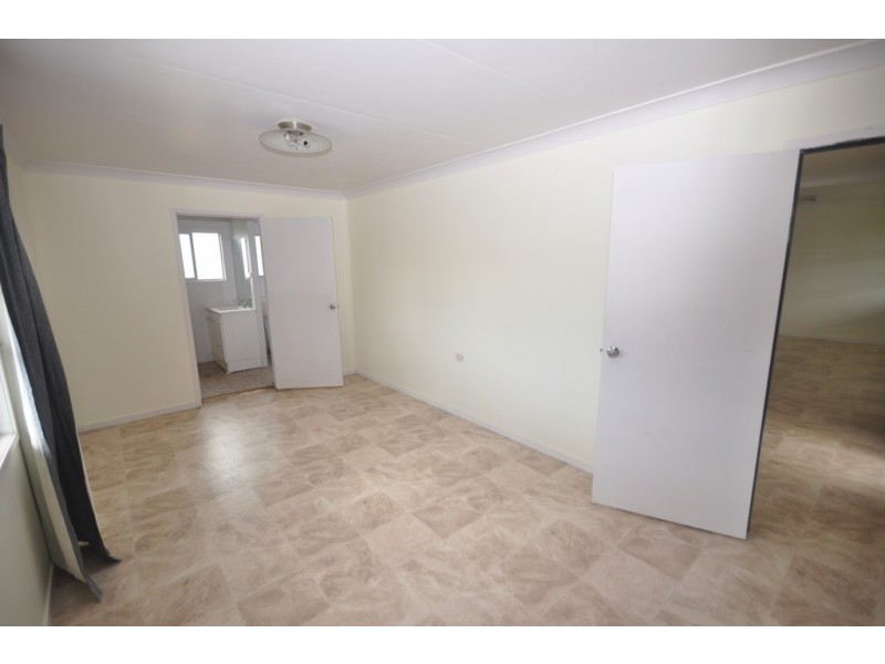 3-7 Scott Street, Halifax QLD 4850