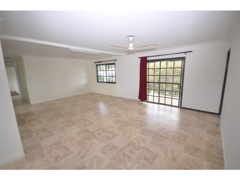 3-7 Scott Street, Halifax QLD 4850