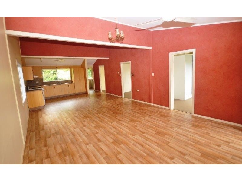 23 Dutton Street, Ingham QLD 4850