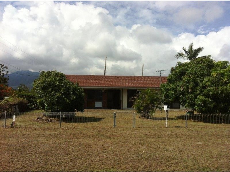 183 Victoria Street, Cardwell QLD 4849