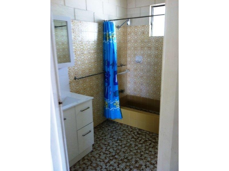 183 Victoria Street, Cardwell QLD 4849