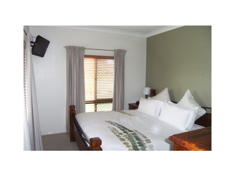 16 Davidson Street, Ingham QLD 4850