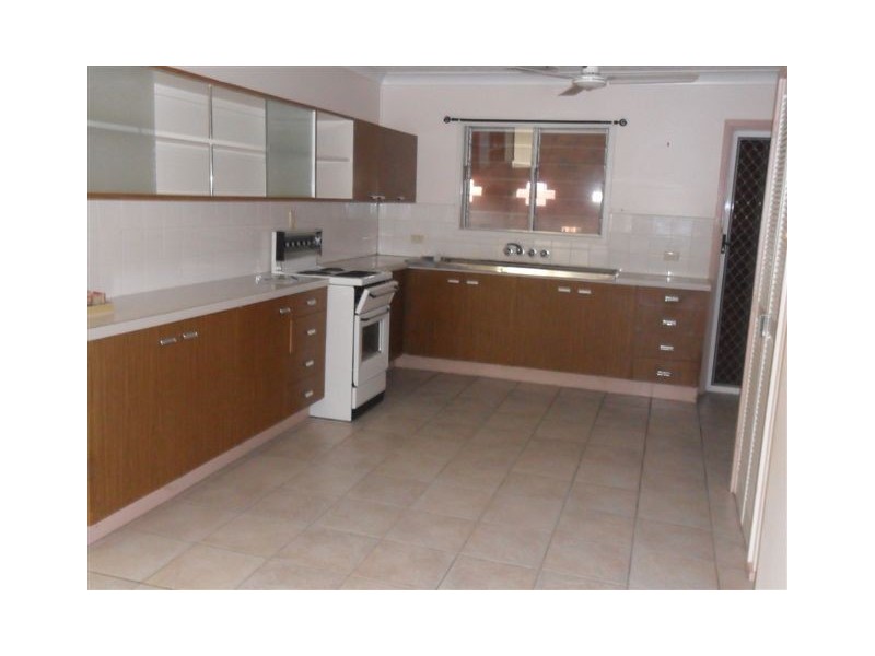 42 Gort Street, Ingham QLD 4850