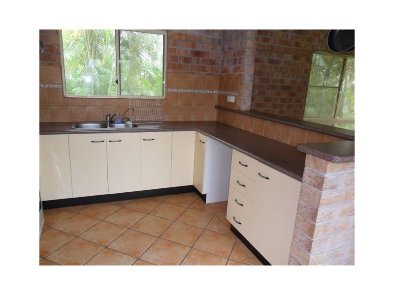 8 Macadamia Street, Forrest Beach QLD 4850