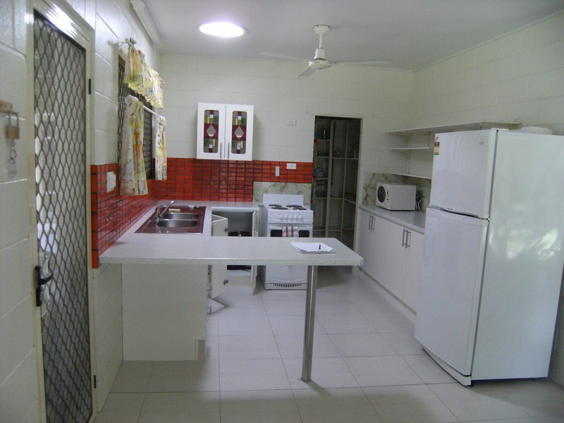 6 Macadamia Street, Forrest Beach QLD 4850