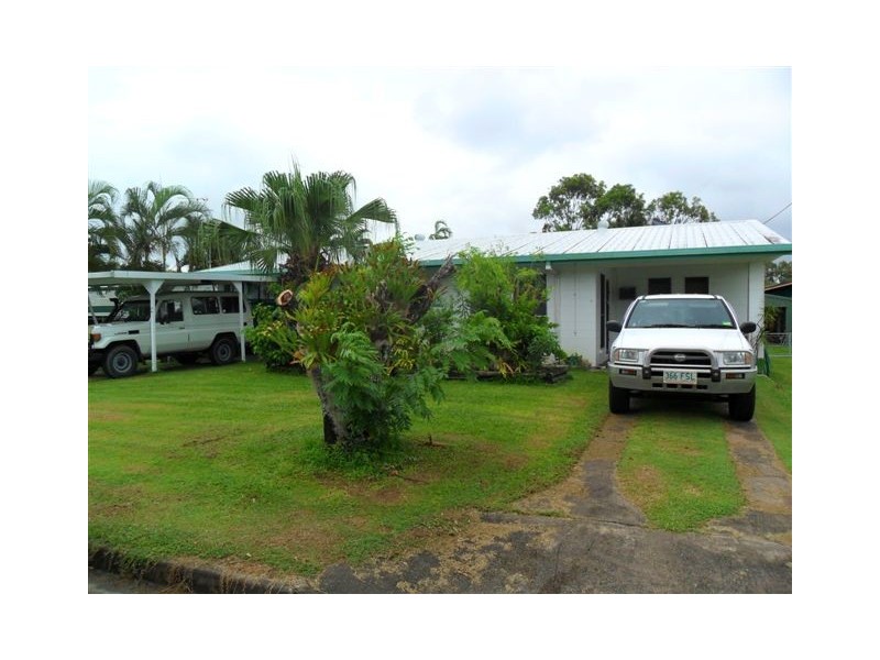 15 Trevally Street, Taylors Beach QLD 4850