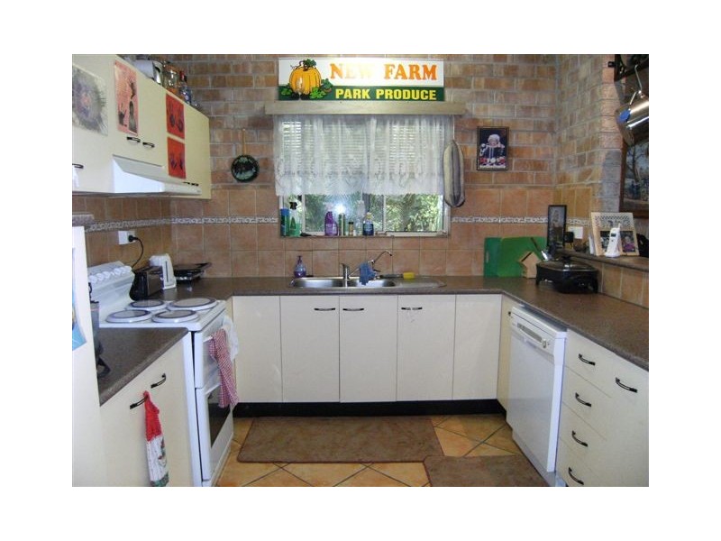 8 Macadamia Street, Forrest Beach QLD 4850
