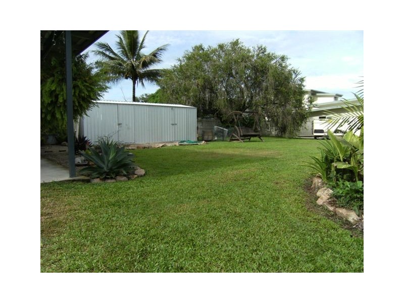 37 Dutton Street, Ingham QLD 4850