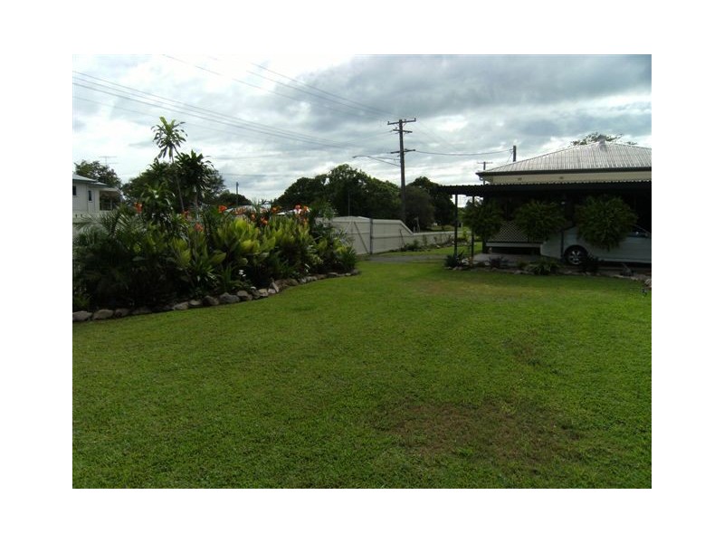 37 Dutton Street, Ingham QLD 4850