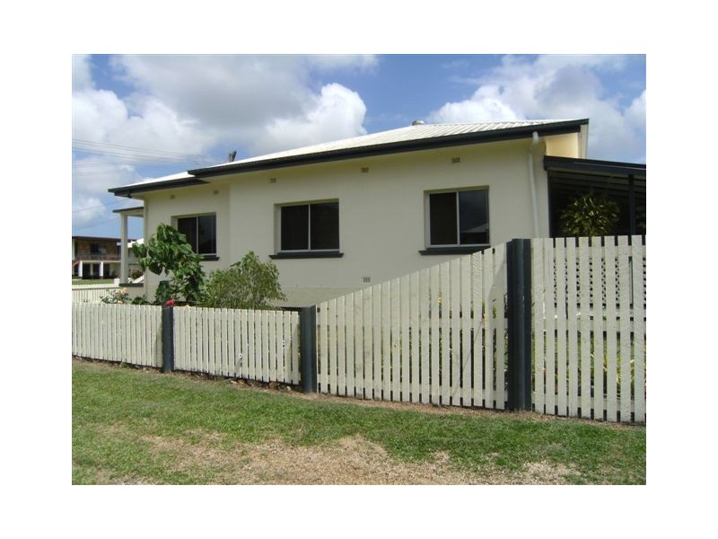 37 Dutton Street, Ingham QLD 4850