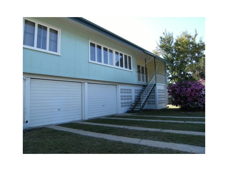 166 Victoria Street, Cardwell QLD 4849