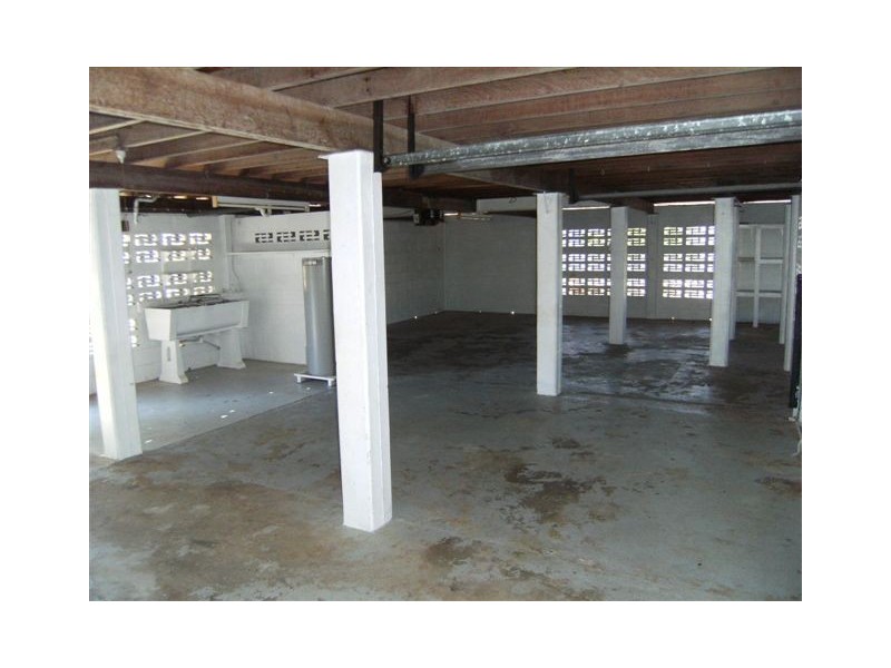 166 Victoria Street, Cardwell QLD 4849