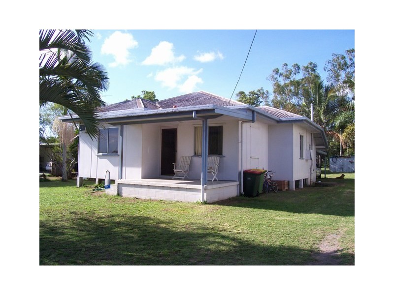 110 Mill Rd, Macknade QLD 4850