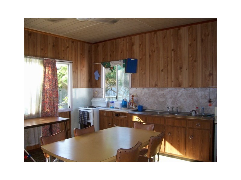 110 Mill Rd, Macknade QLD 4850