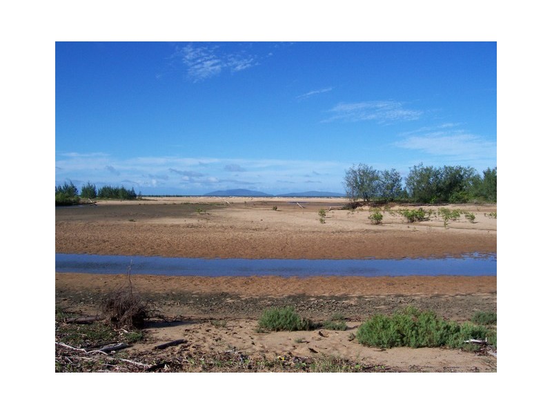 Lt 2 Taylors Beach Rd, Halifax QLD 4850