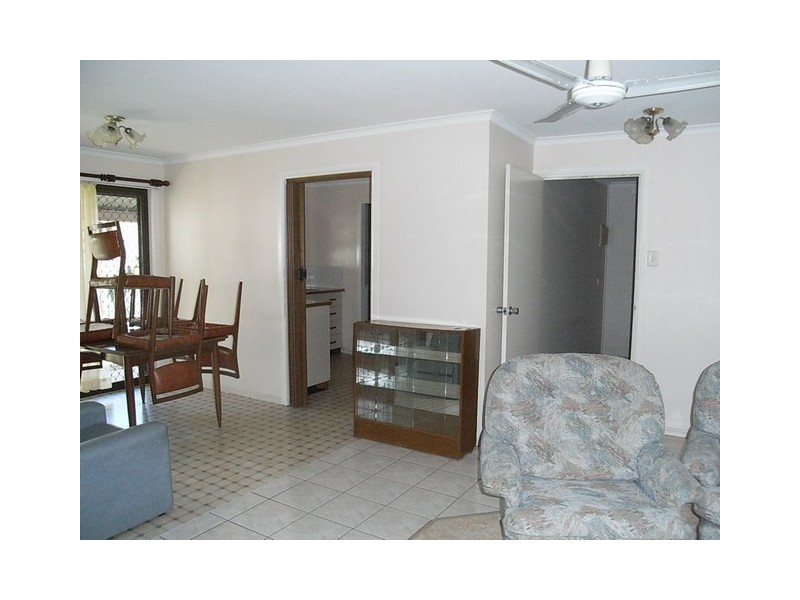 Unit 1/15 Lynn St, Ingham QLD 4850