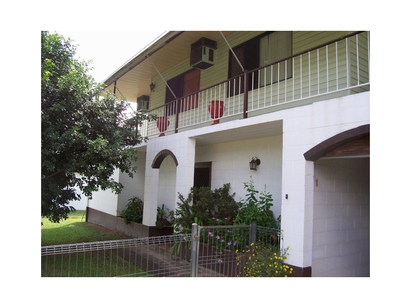 10  MacDonald St, Ingham QLD 4850