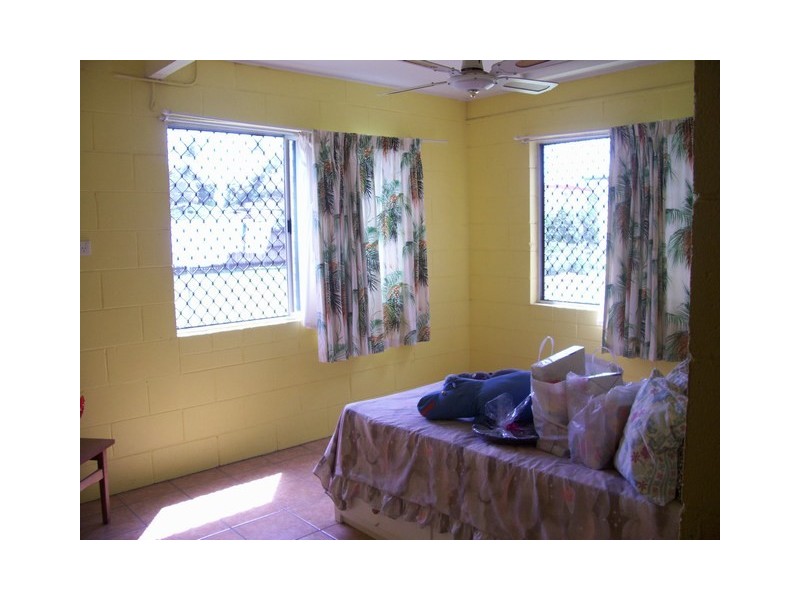 10  MacDonald St, Ingham QLD 4850