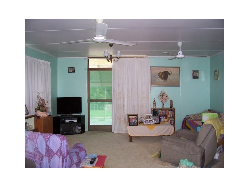 10  MacDonald St, Ingham QLD 4850