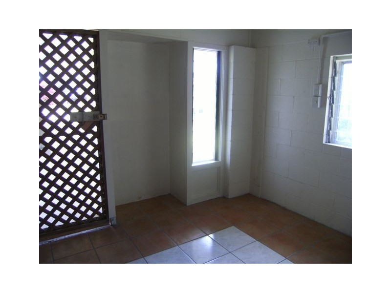 135 John Dory Street, Taylors Beach QLD 4850