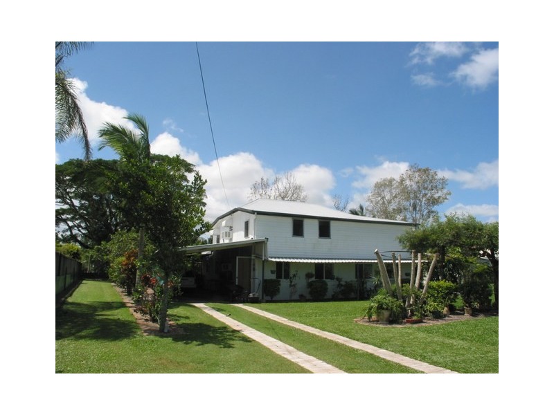 3 Crisps rd, Blackrock QLD 4850