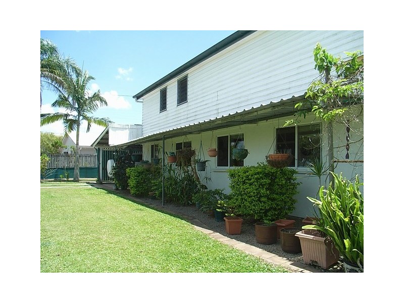 3 Crisps rd, Blackrock QLD 4850