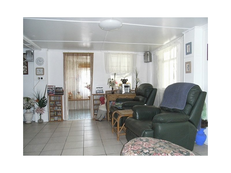 3 Crisps rd, Blackrock QLD 4850