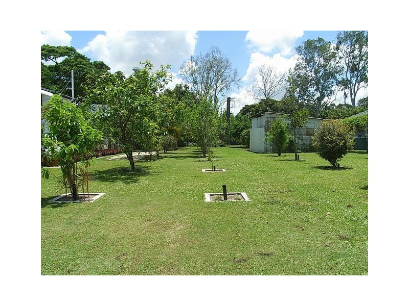 3 Crisps rd, Blackrock QLD 4850