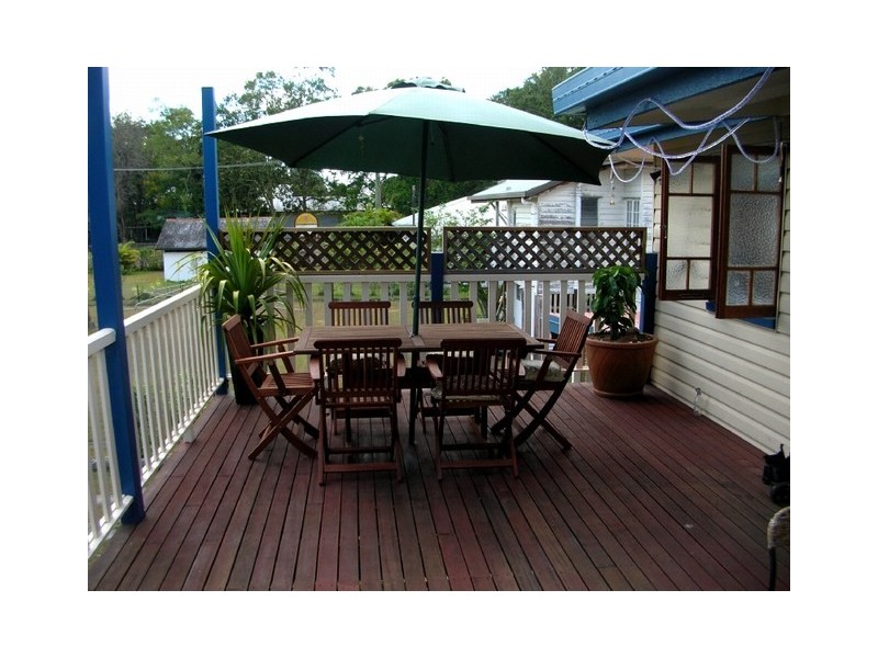 6 Palm Av, Ingham QLD 4850