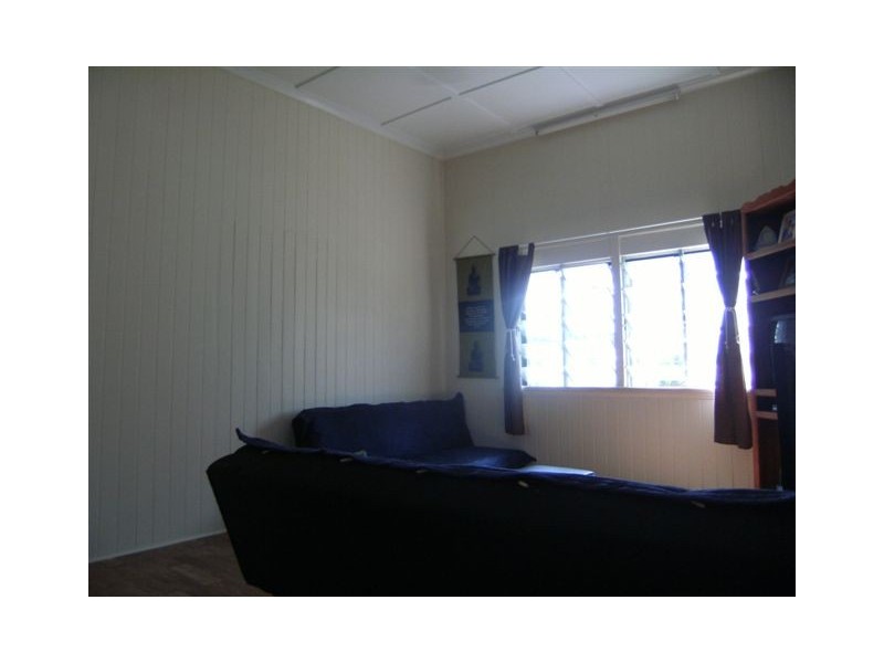 28 Cooper St, Ingham QLD 4850