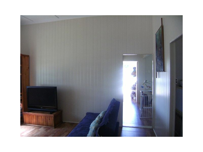 28 Cooper St, Ingham QLD 4850