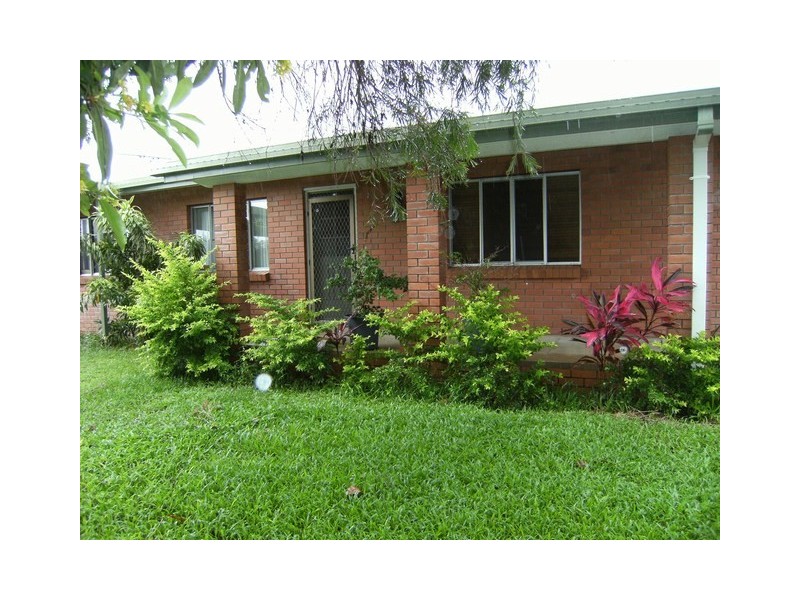 21 Barramundi St, Taylors Beach QLD 4850