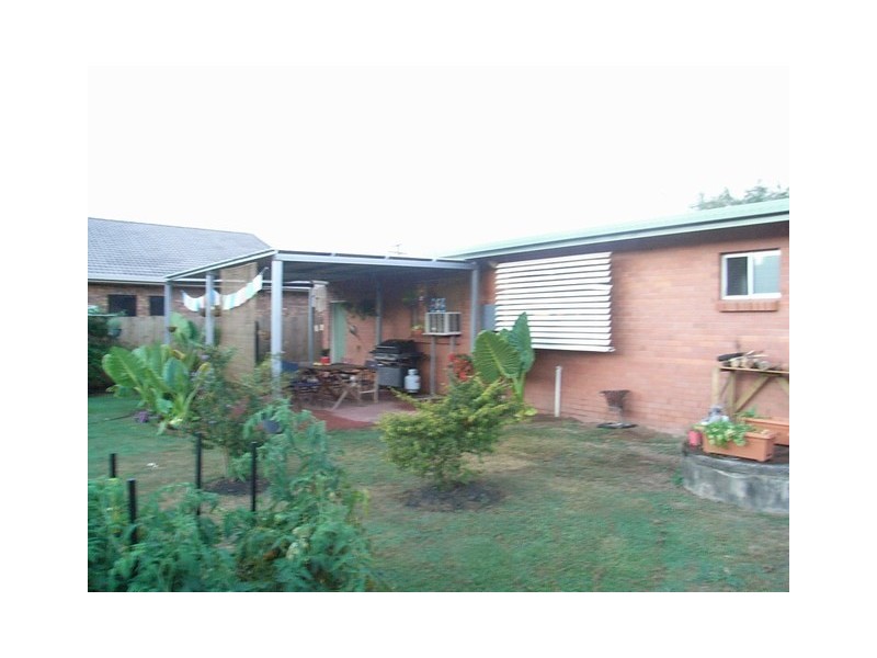 21 Barramundi St, Taylors Beach QLD 4850