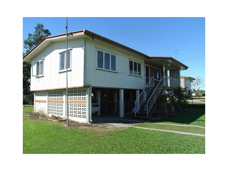 34 Skinner St, Ingham QLD 4850