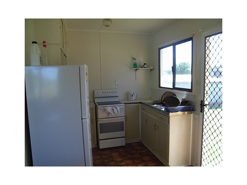 34 Skinner St, Ingham QLD 4850