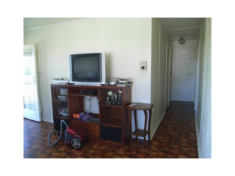 34 Skinner St, Ingham QLD 4850