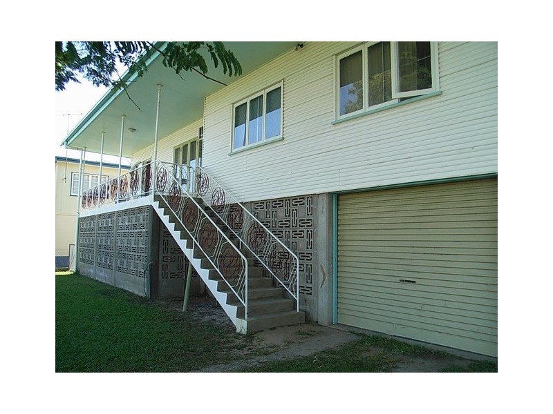 33 Dutton St, Ingham QLD 4850