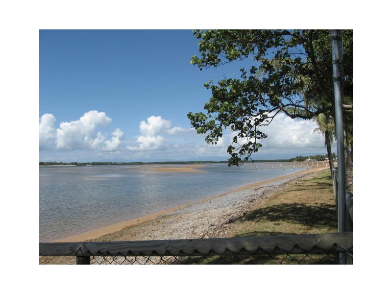 12 Barramundi Street, Taylors Beach QLD 4850