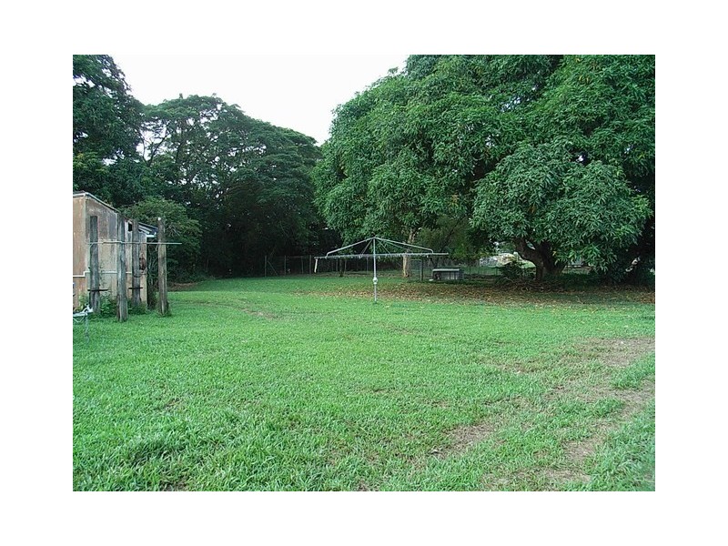 76 Mill Road, Macknade QLD 4850