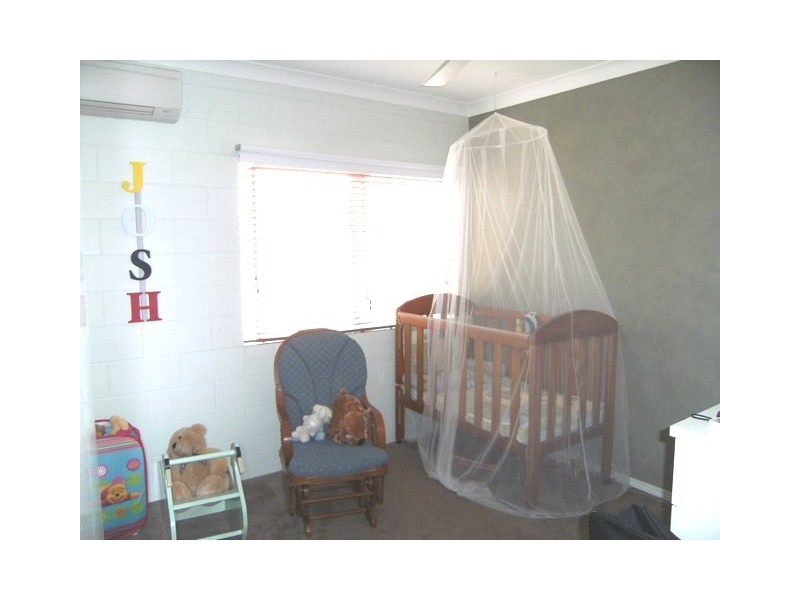 18 Banksia St, Forrest Beach QLD 4850