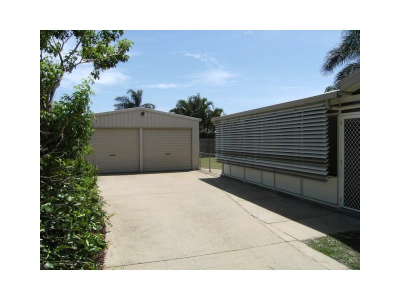 18 Banksia St, Forrest Beach QLD 4850