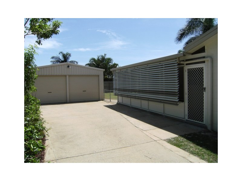 18 Banksia St, Forrest Beach QLD 4850